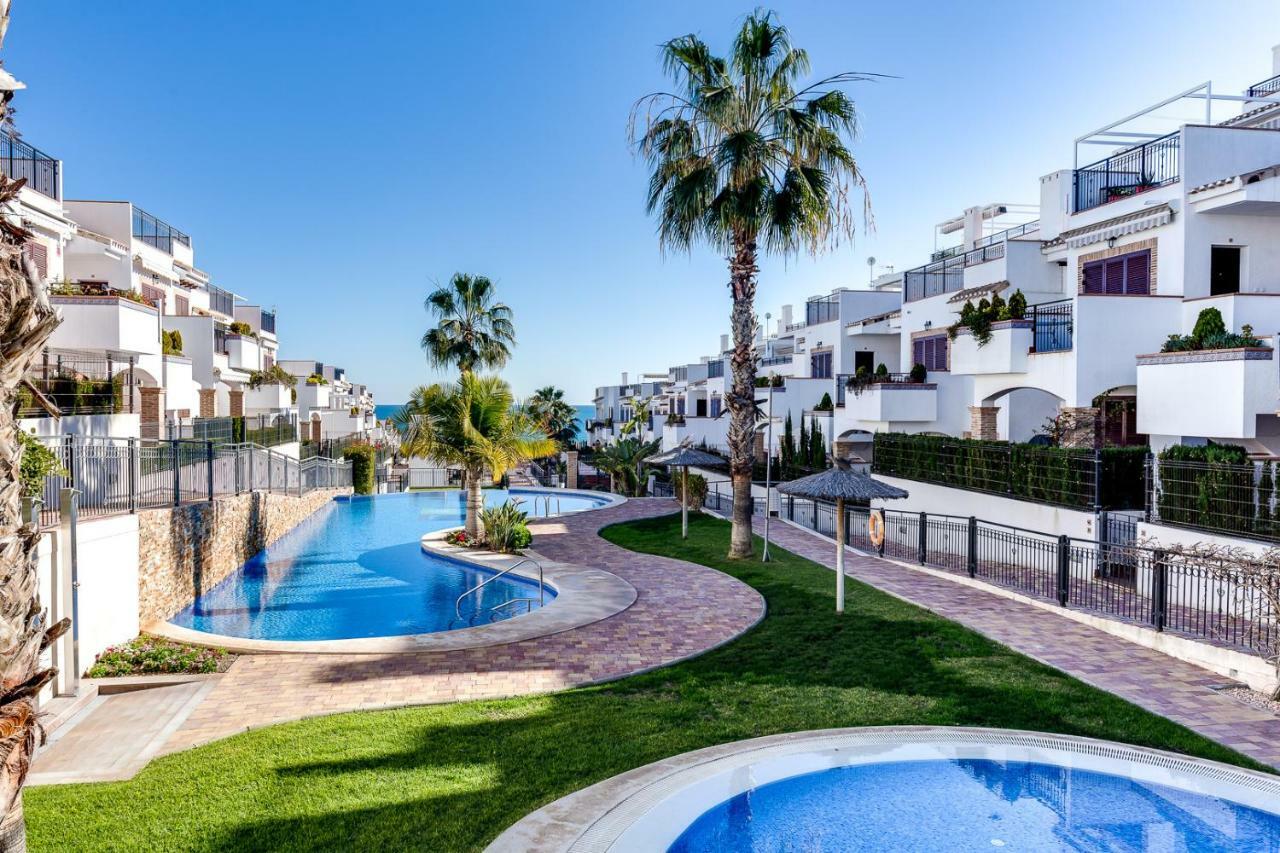 Azul Beach - La Mata Apartment Torrevieja Luaran gambar